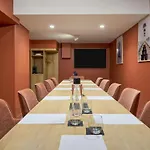 酒店 Mercure Raphael Centre 4*