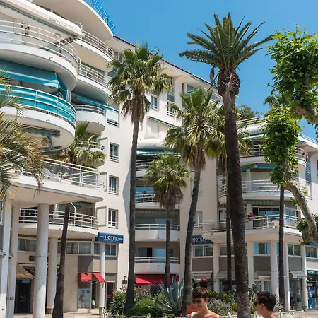 فندق Mercure Raphael Centre Saint-Raphaël