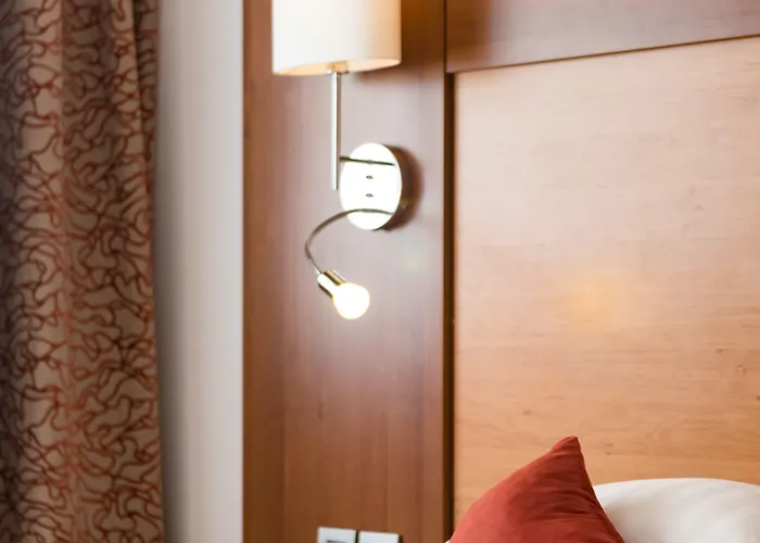 Mercure Raphael Centre Saint-Raphaël