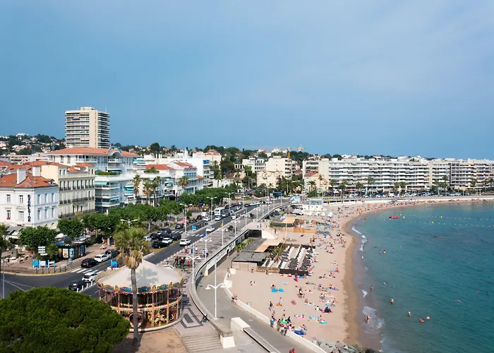 Mercure Raphael Centre Hotel Saint-Raphaël