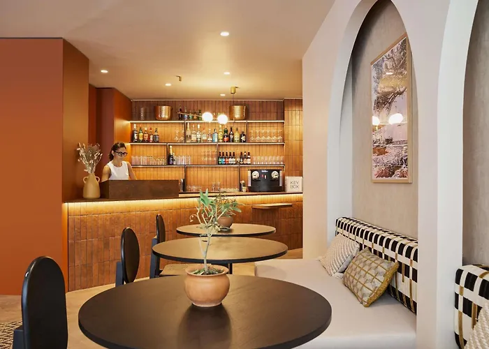 Mercure Raphael Centre