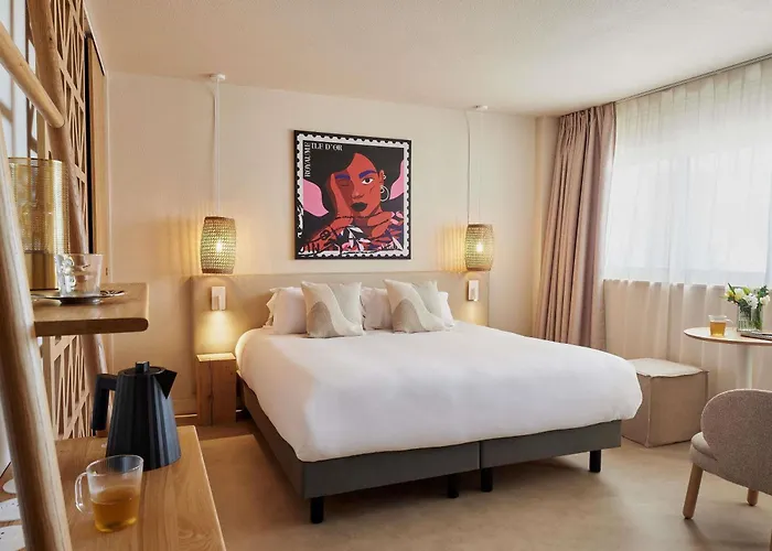 Mercure Raphael Centre