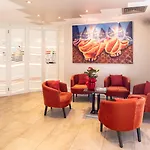Mercure Raphael Centre فندق