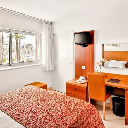 ホテル Mercure Raphael Centre Saint-Raphaël