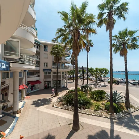 Mercure Raphael Centre 4* Сен-Рафаэль