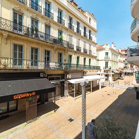 Mercure Raphael Centre Отель 4*