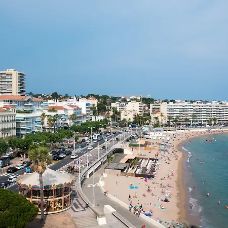 Mercure Raphael Centre ホテル Saint-Raphaël