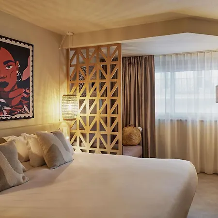 מלון Mercure Raphael Centre Saint-Raphaël