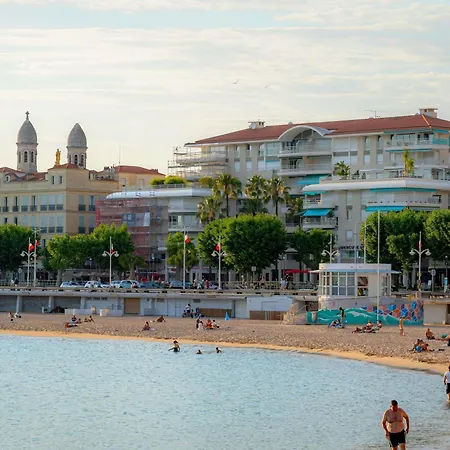 Mercure Raphael Centre 4* Saint-Raphaël