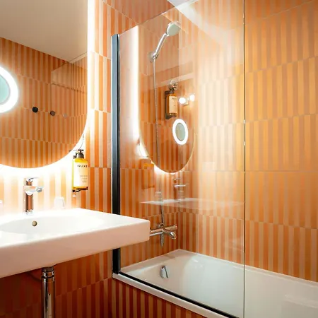 Mercure Raphael Centre Saint-Raphaël