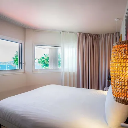 Mercure Raphael Centre 4* Saint-Raphaël