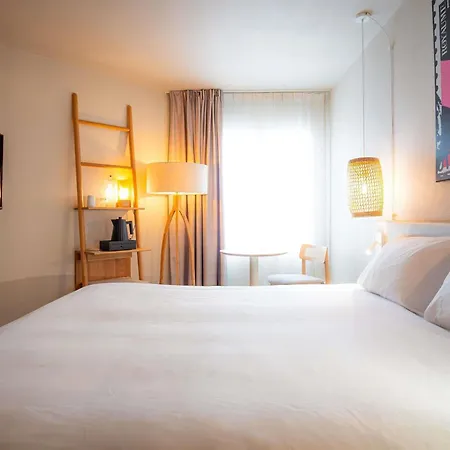 Mercure Raphael Centre