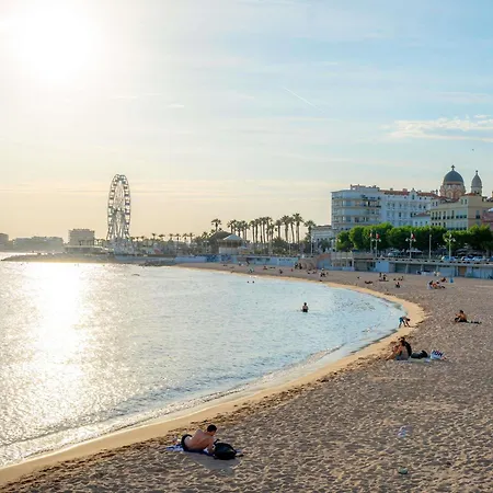 Hotel Mercure Raphael Centre 4*