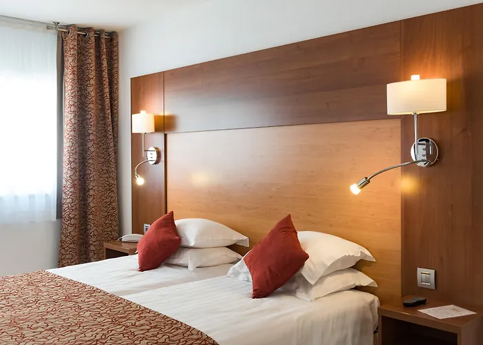 Szálloda Mercure Raphael Centre