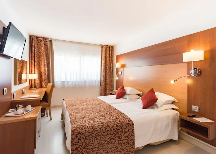 Szálloda Mercure Raphael Centre Saint-Raphaël