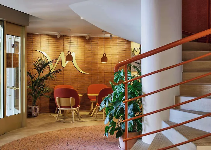 Mercure Raphael Centre Szálloda 4*