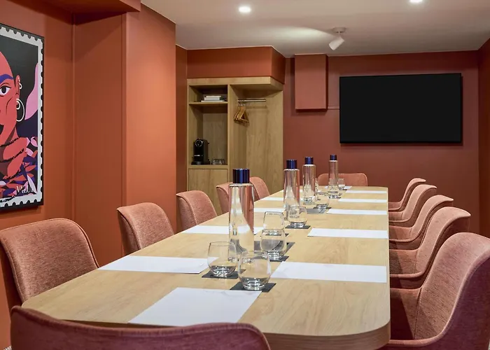 Mercure Raphael Centre Saint-Raphaël